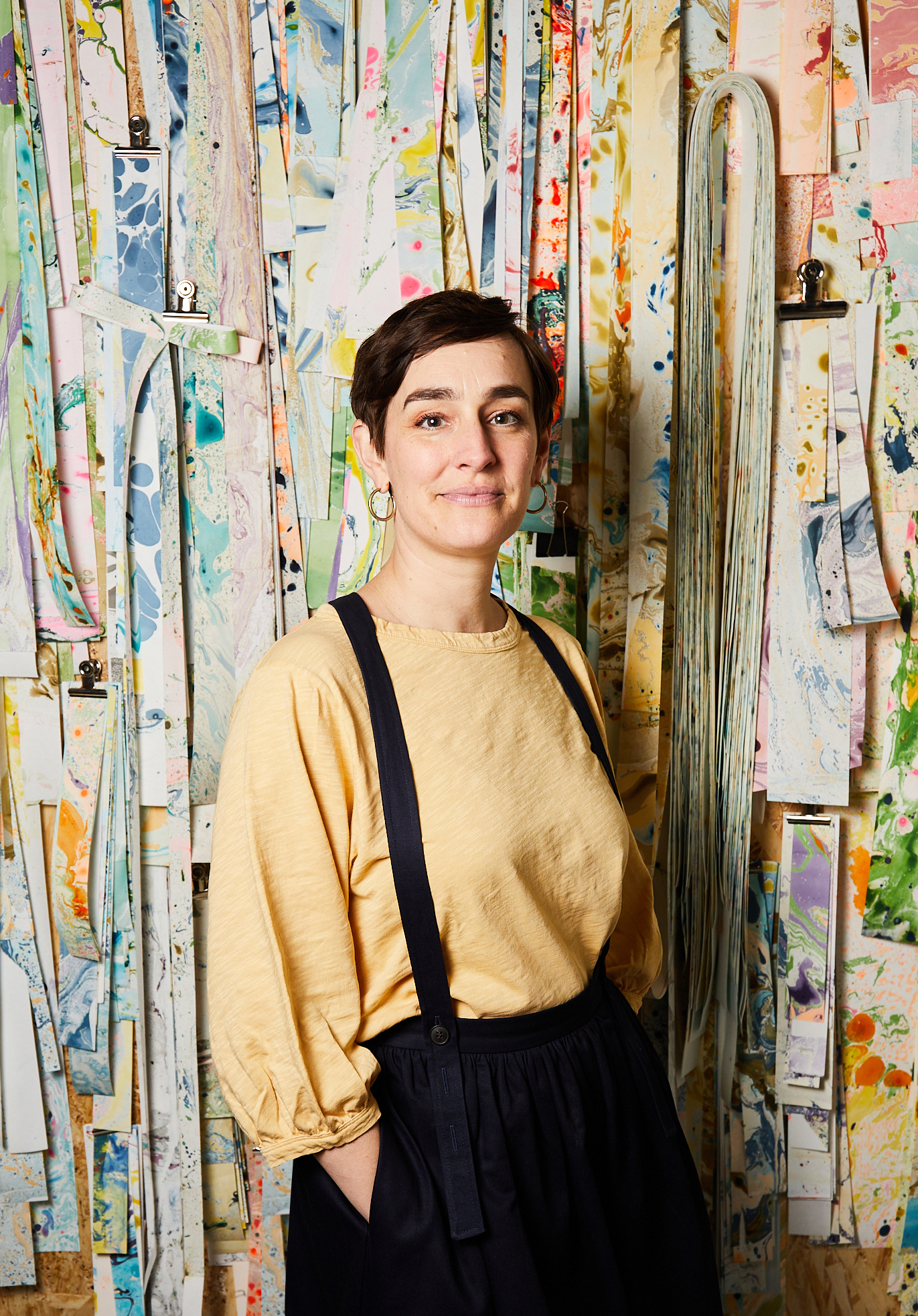 Oyoqlar orasidagi katta boshliq porno Porno video onanime uz