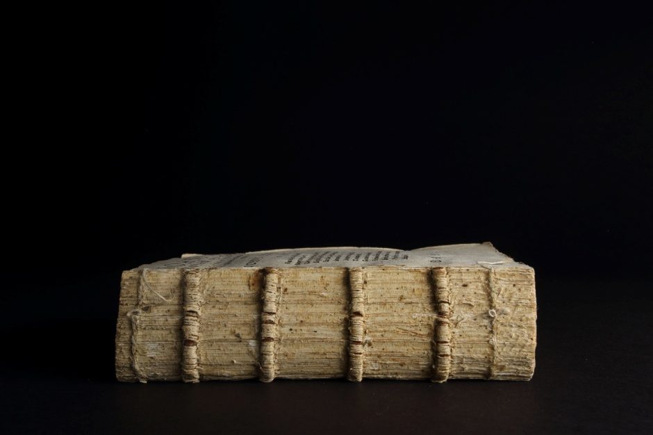 The Bodleian Libraries, University of Oxford, 8° P. 9. Art