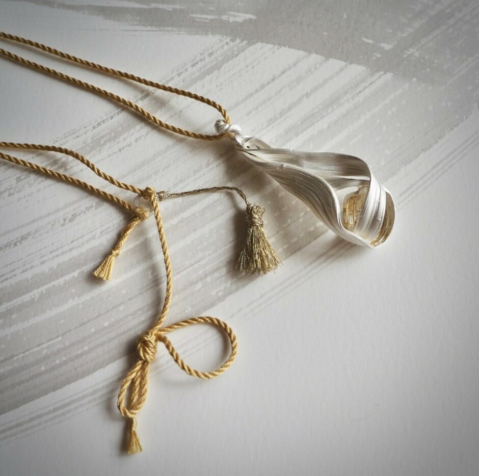 Kumiko Kihara
2022 QEST Stanley Picker Trust Scholar - Jewellery