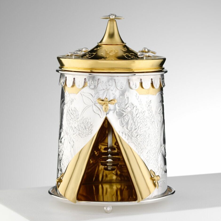 Knights Pavillion Honey Pot. Bryony Knox 20 x 14 x 14cm. Silver,Gilt. Pearson collection.Image Shannon Tofts