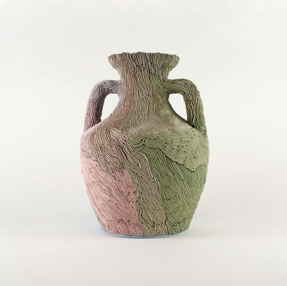 Portland Ribbons. Alice Walton. Jasper Clay. 21cm x 21cm x 29cm. Photocredit Mark Robson_1 (2)(1)